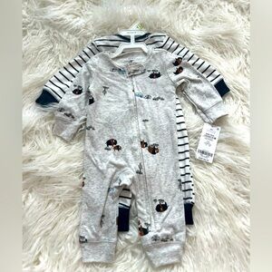 Carter’s 2 piece Onesie set